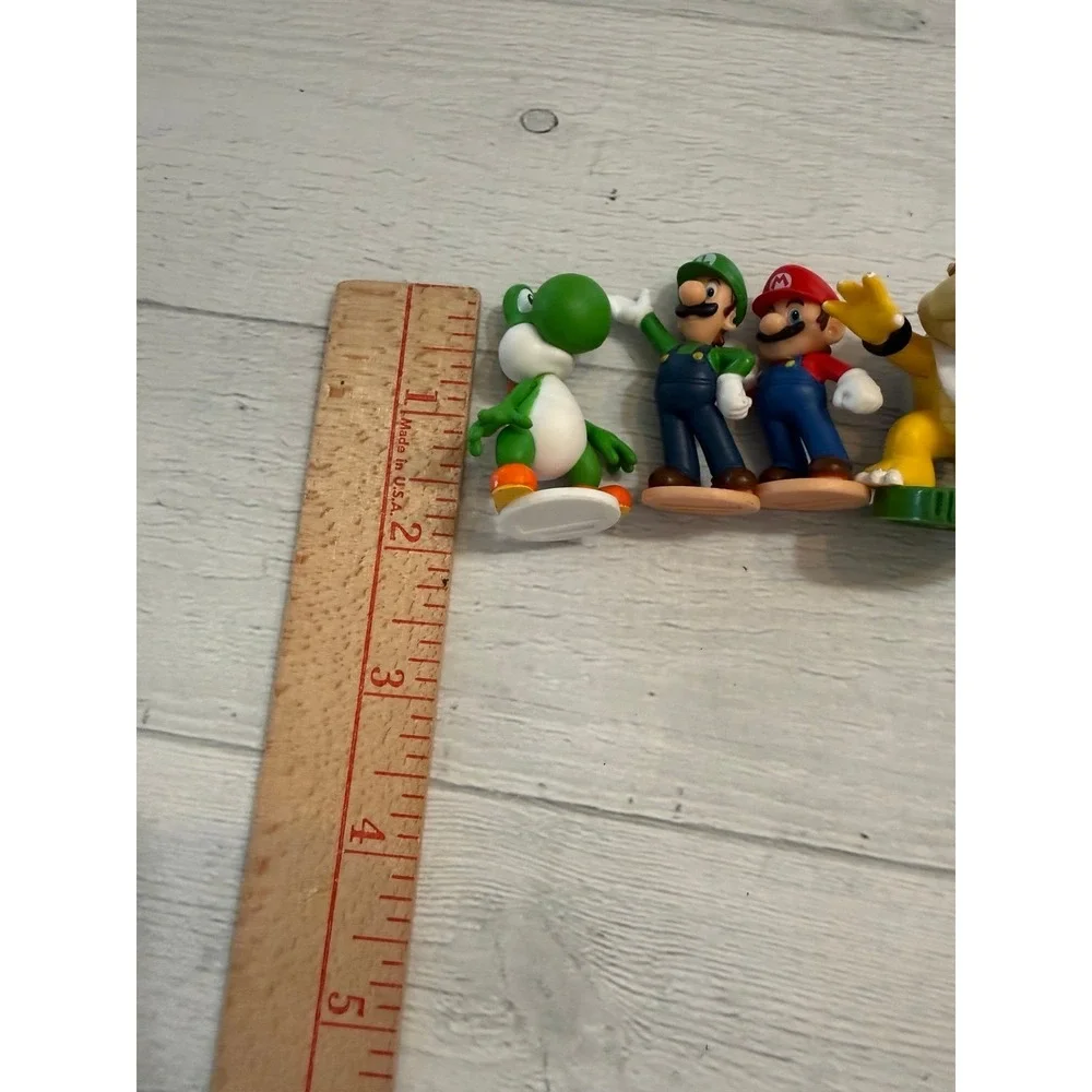 Super‎ Mario brothers mini figures